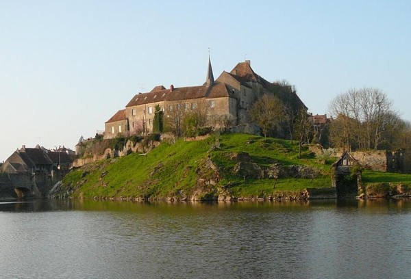 Beau village de Saint-Benoît-du-Sault