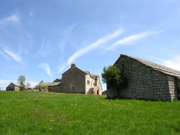  Beau village de Sainte-Énimie