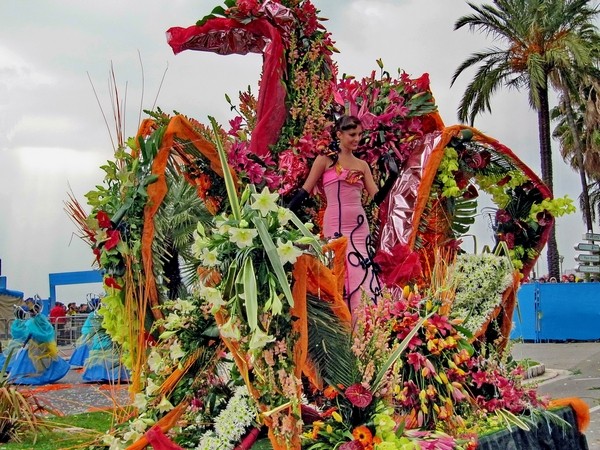 Carnaval de Nice - La bataille de fleurs