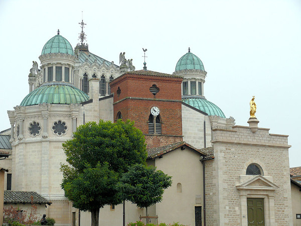 Basilique de Saint-Sixte d'Ars 