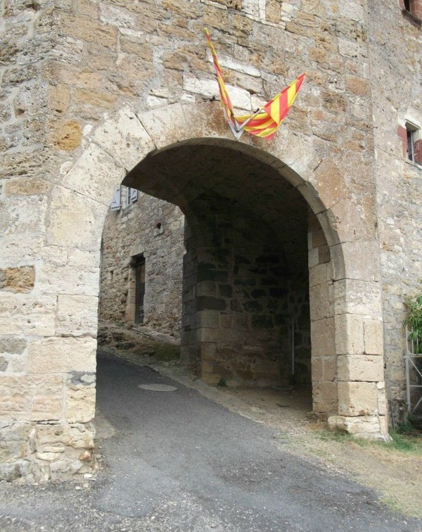 Beau village de Turenne