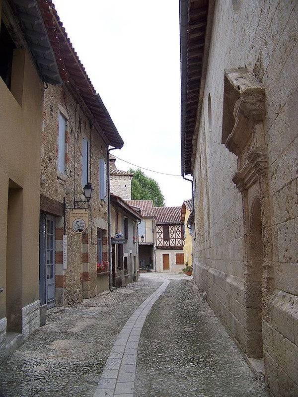 Beau village de Sarrant