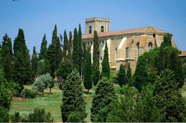 Abbaye Sainte-Marie de Boulaur- France