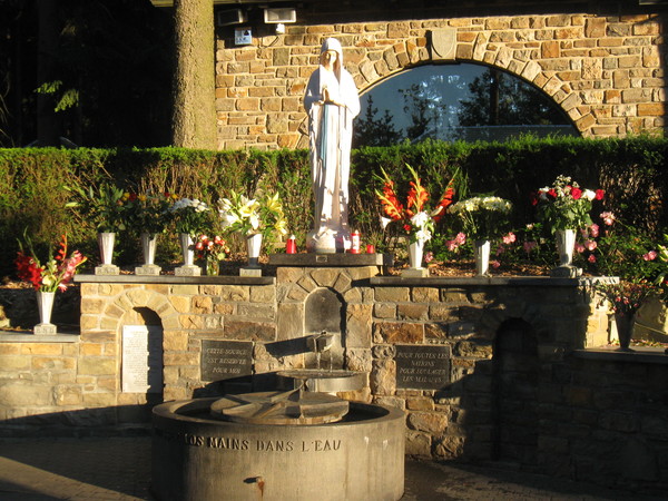  Notre Dame de Banneux- Pélerinage 2012