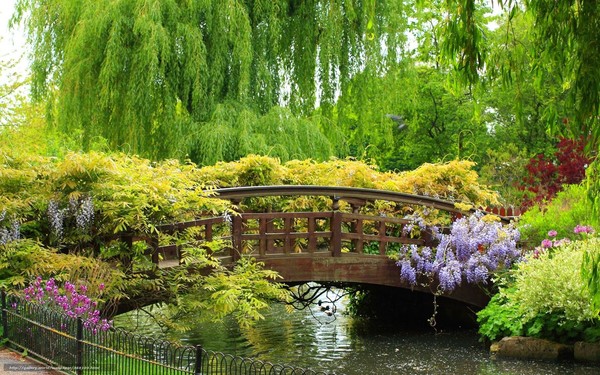 Parc et jardin fleuris