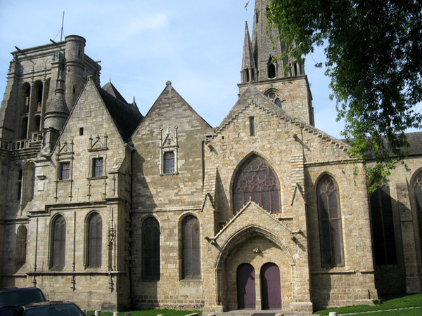 Basilique Notre-Dame de Bon-Secours de Guingamp