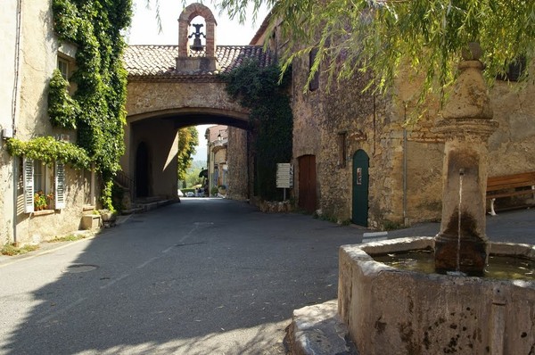 Beau village de  Tourtour