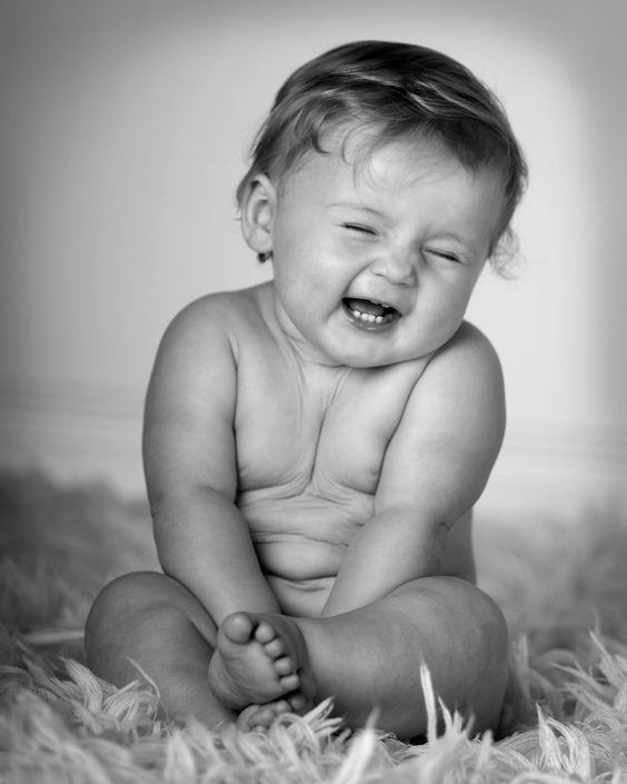 Enfant en noir et blanc