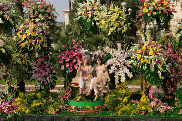 Carnaval de Nice - La bataille de fleurs