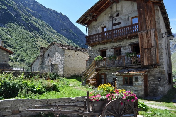 Beau village de Bonneval-sur-Arc