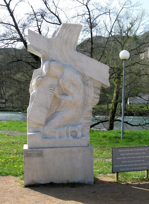 Le Chemin de Croix de Lourdes