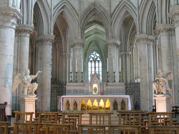 Lisieux - L'Eglise Saint Pierre