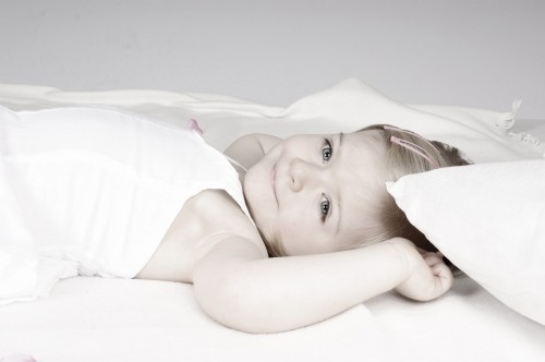 Enfant en noir et blanc