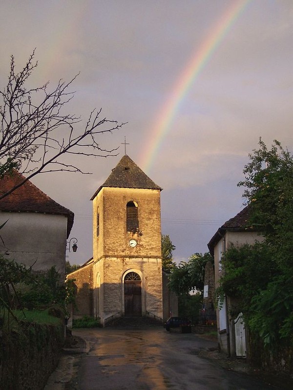 Beau village de Ségur-le-Château