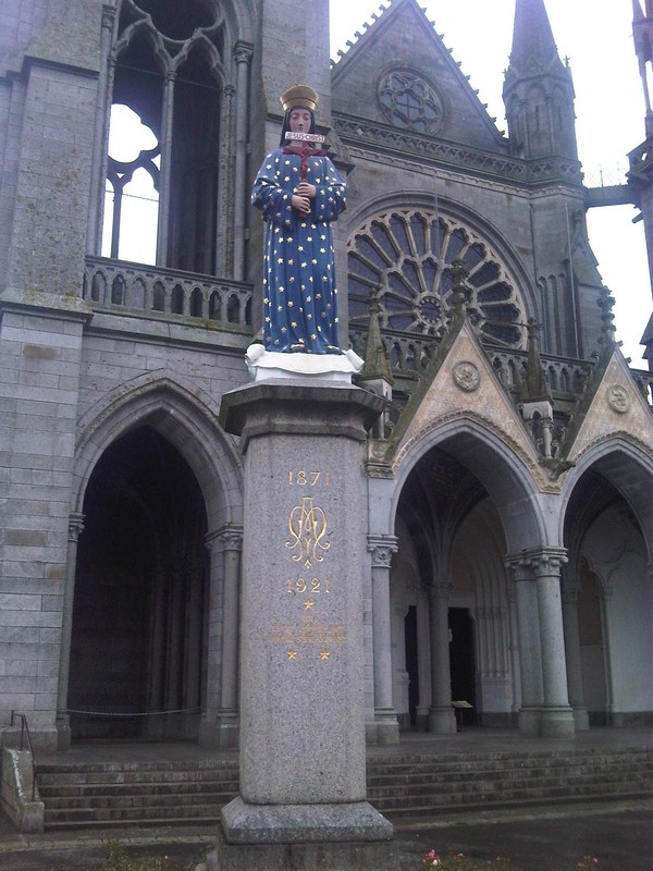 Basilique Notre-Dame de l'Espérance de  Pontmain