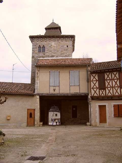 Beau village de Sarrant