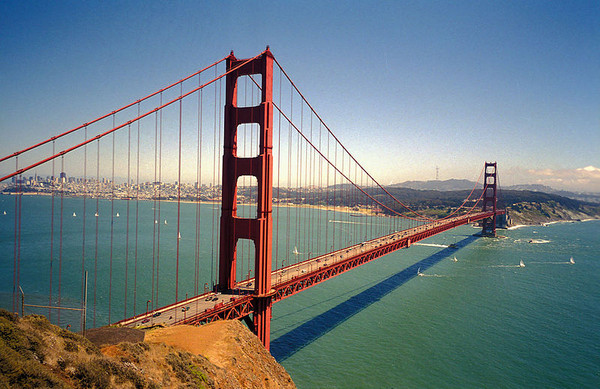 Le Golden Gate Bridge- Californie 