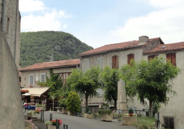 Beau village de Saint-Bertrand-de-Comminges