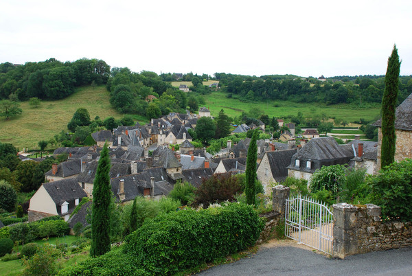 Beau village de Turenne