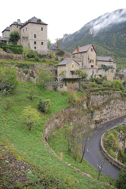  Beau village de Sainte-Énimie