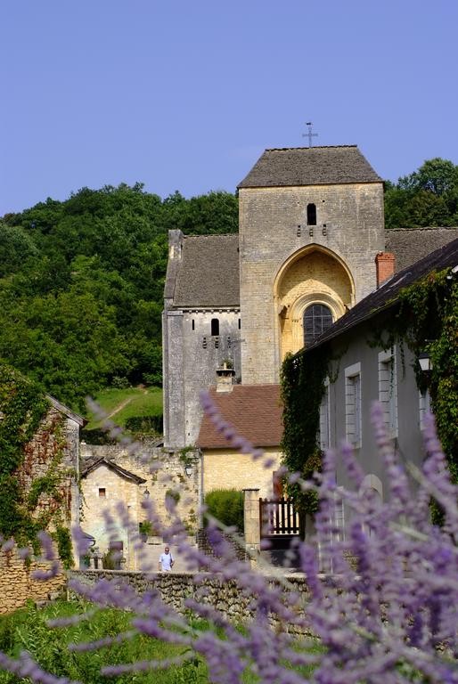 Beau village de Saint-Amand-de-Coly