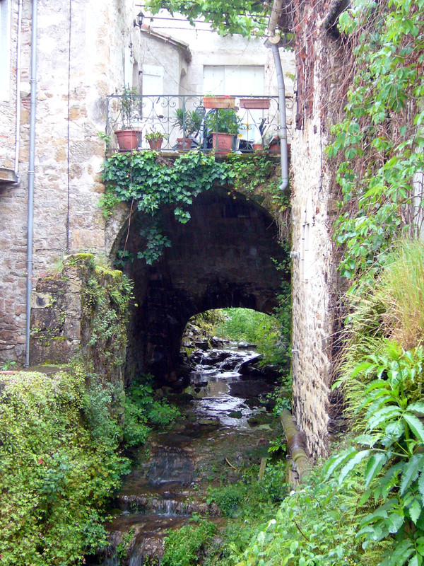 Beau  village de Carennac