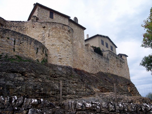 Beau village de Puycelsi