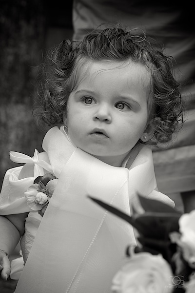 Enfant en noir et blanc