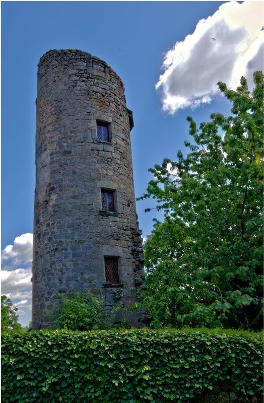 Beau village Cardaillac