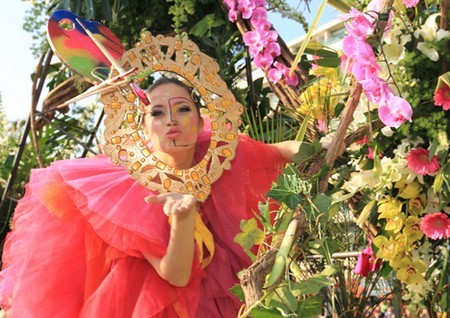 Carnaval de Nice - La bataille de fleurs