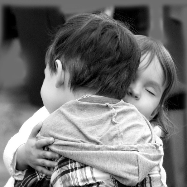 Enfants en noir et blanc