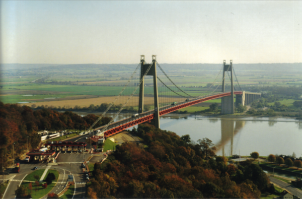 Le pont de Tancarville - France
